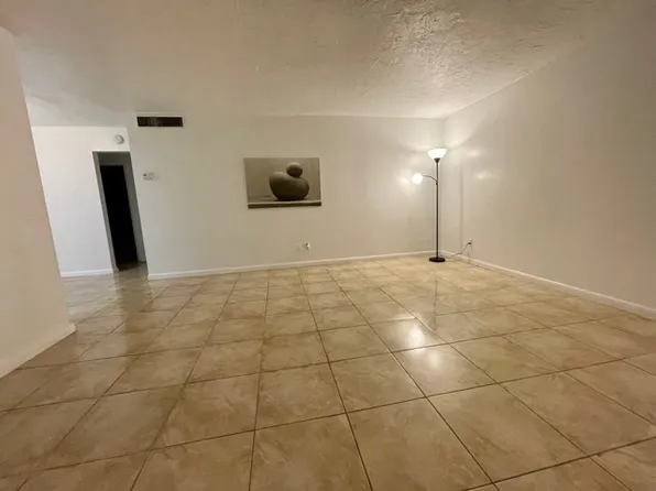 1230 NE 139th St APT 306, North Miami, FL 33161