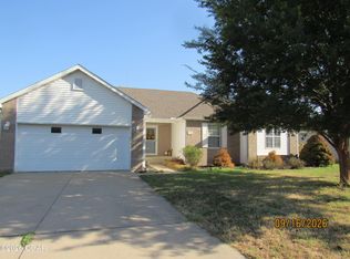 2703 W 23rd Street Ter, Joplin, MO 64804