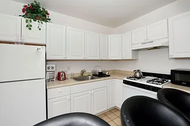 Rented by Eisenberg Exclusives