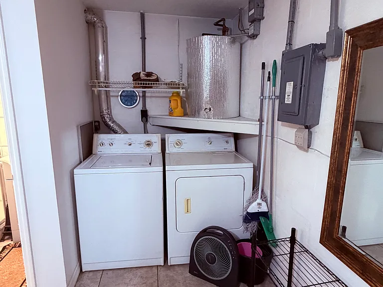4923 Genesis Ave — Photo 35