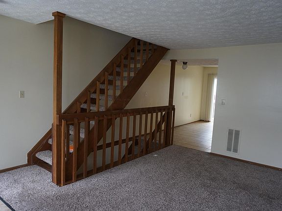 2nd image of 7856 Malton Ln