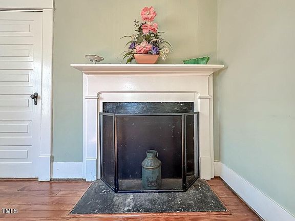 50th image of 302 Halifax St