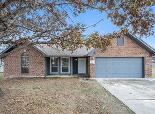 819 Hueco Dr, New Braunfels, TX 78130