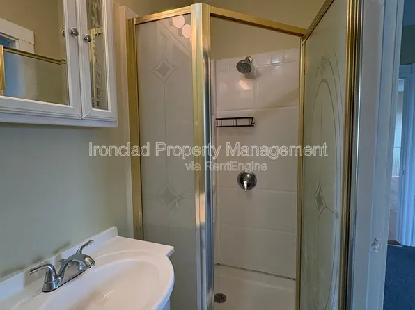 242 Washington St Unit 3S, New Britain, CT 06051