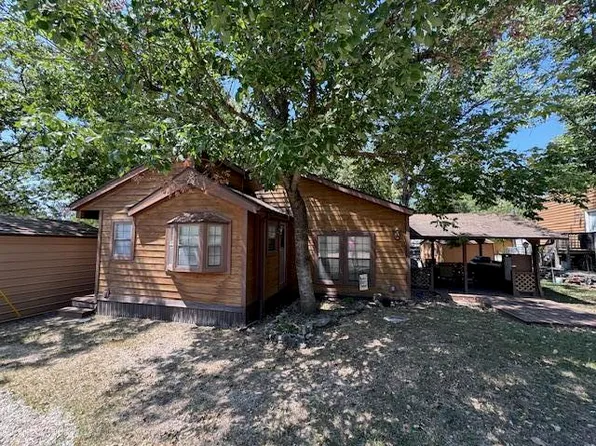 125 Reindeer Drive, Hollister, MO 65672