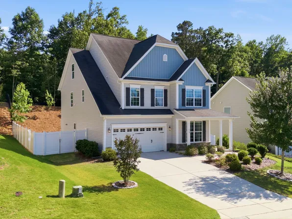 439 Sugarberry Ln, Clayton, NC 27527