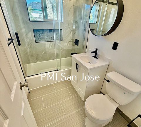 856 Monroe St - Bathroom_01302026