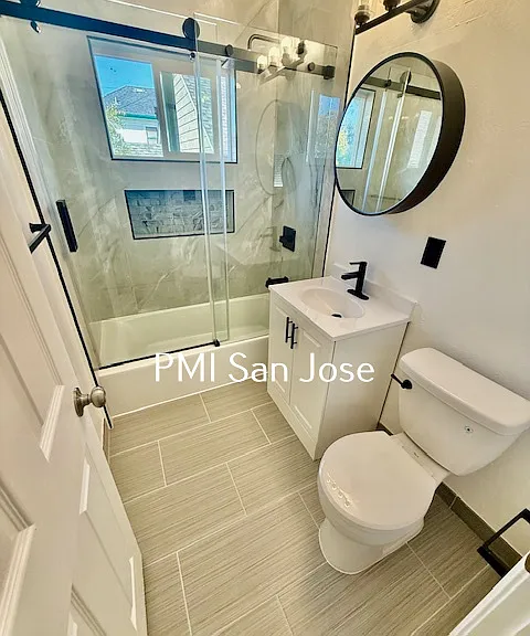856 Monroe St - Bathroom_01302026