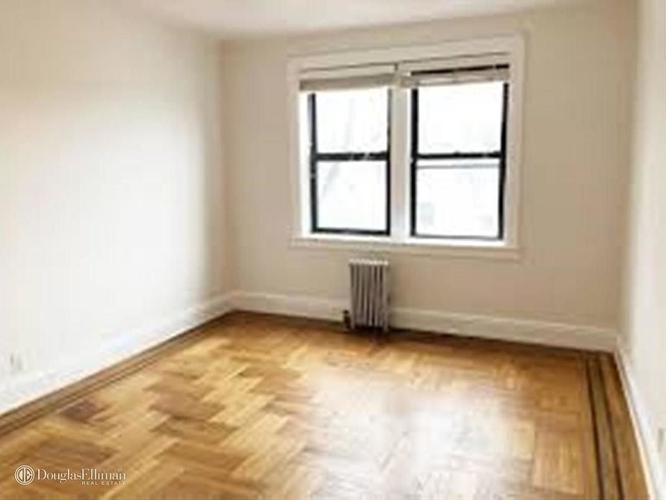 1st image of 61-40 Saunders St APT D5