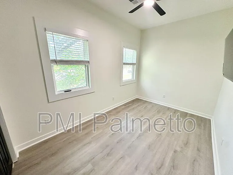 1121 Zeigler St #B — Photo 23