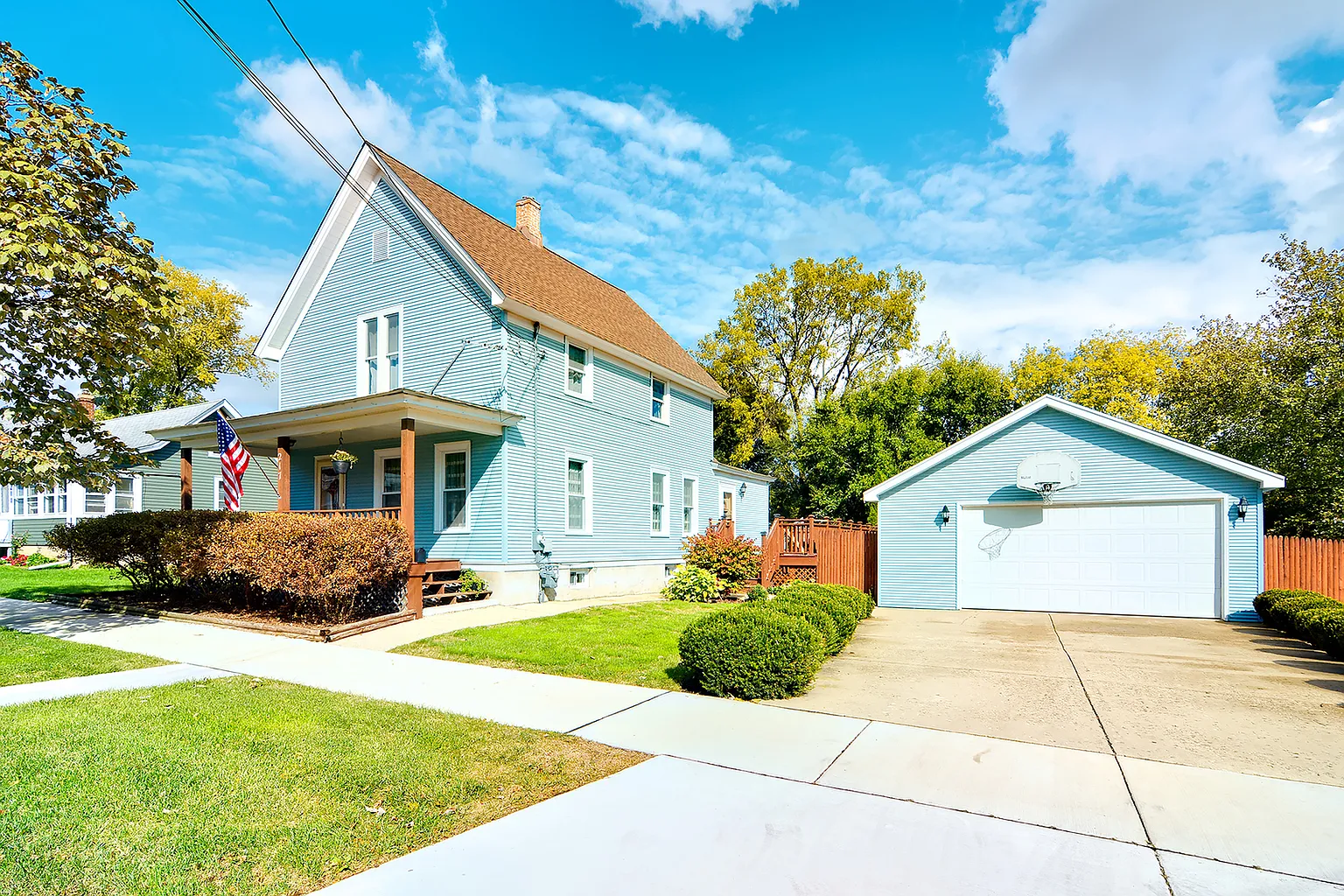 217 Gertrude St photo 1
