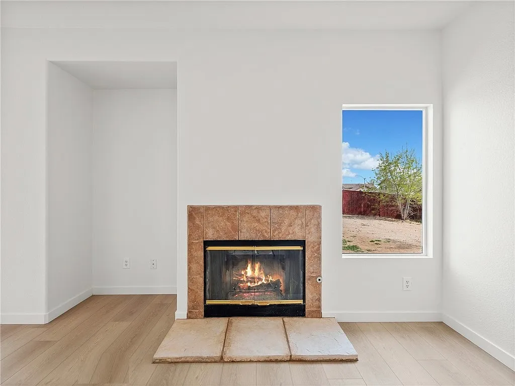 Building Photo - 13254 Sandia Cir