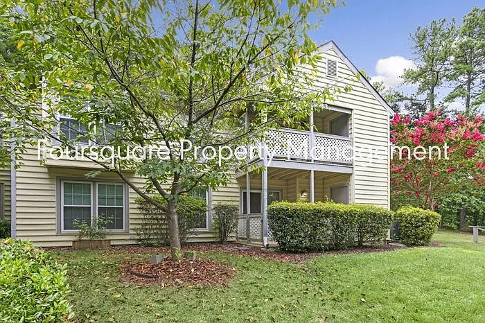 110 Oak Hollow Ct #110 — Photo 13