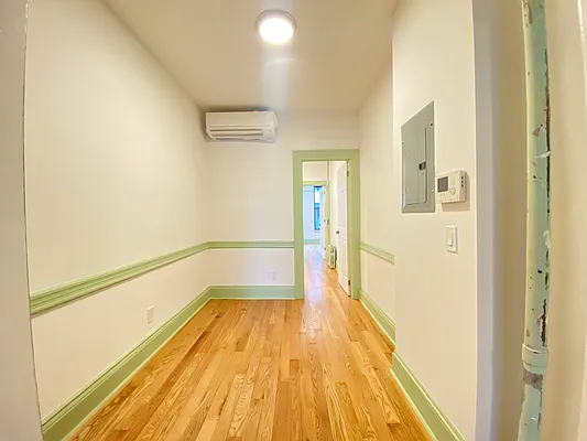 Rented by Dream Space Realty | media 10