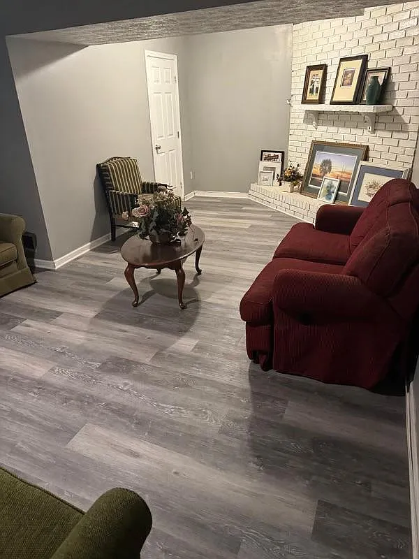 1 bed, 144 sqft, $800 — Photo 2