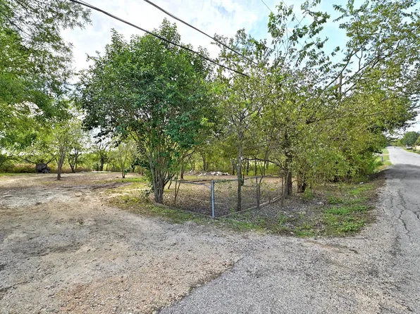 202 Quail Run, Buda, TX 78610