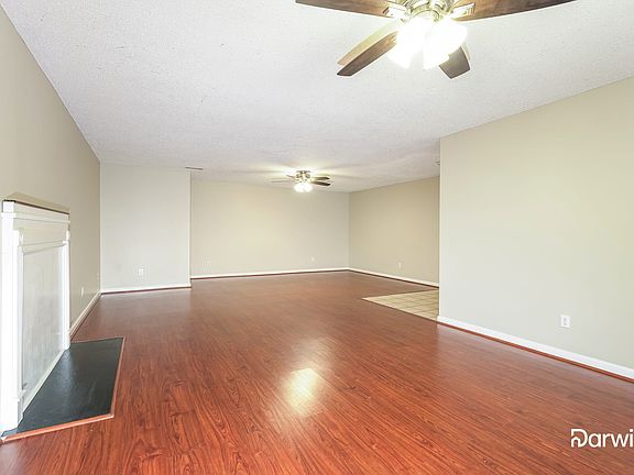 5th image of 100 Crestway Ct