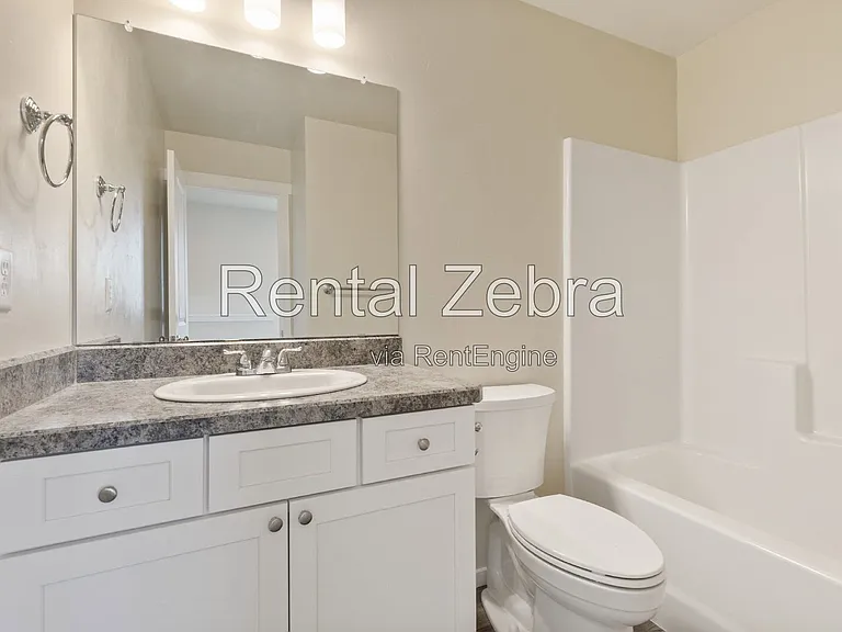 1684 SW Salmon Ave — Photo 13