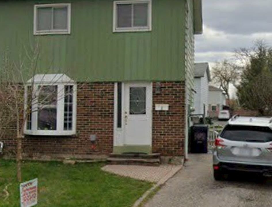 1st image of 8 Goskin Ct