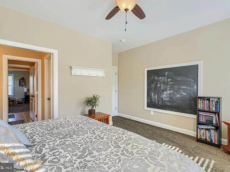 1319 Martin Meadows Dr — Photo 73