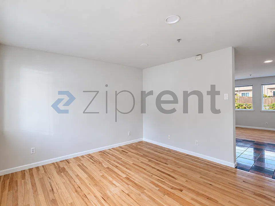 3322 148th St SW #B2