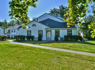 79 Konight Ct, Mahwah, NJ 07430