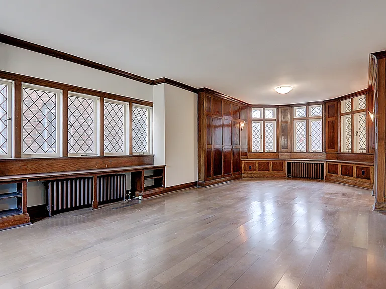 138 Fallingbrook Rd — Photo 11