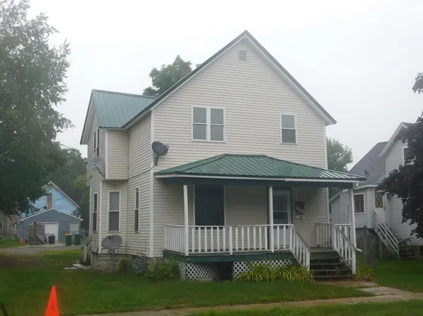 1408 Logan Ave, Marinette, WI 54143