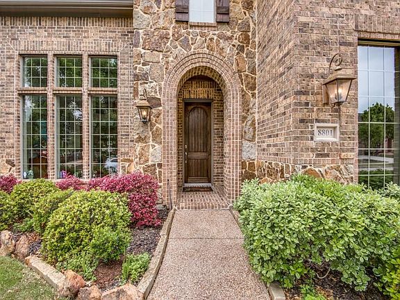 3rd image of 8801 Broad Meadow Ln