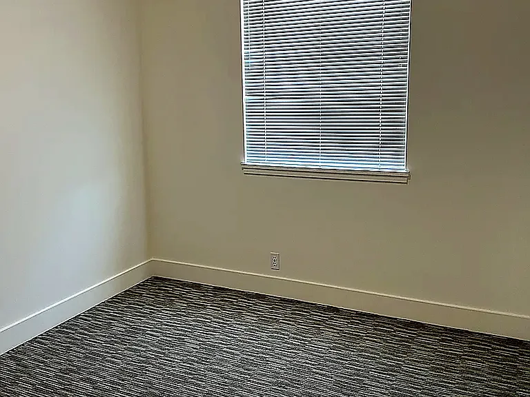 1147 E Garfield Ave #A — Photo 13