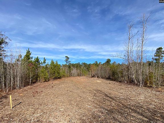 5th image of 900 Piney Wood Rd