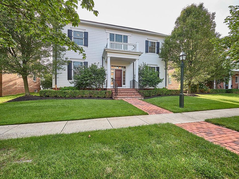 1st image of 4055 Chelsea Grn W