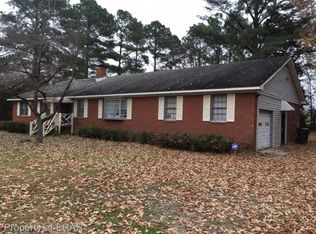 5206 Arbor Rd, Fayetteville, NC 28311