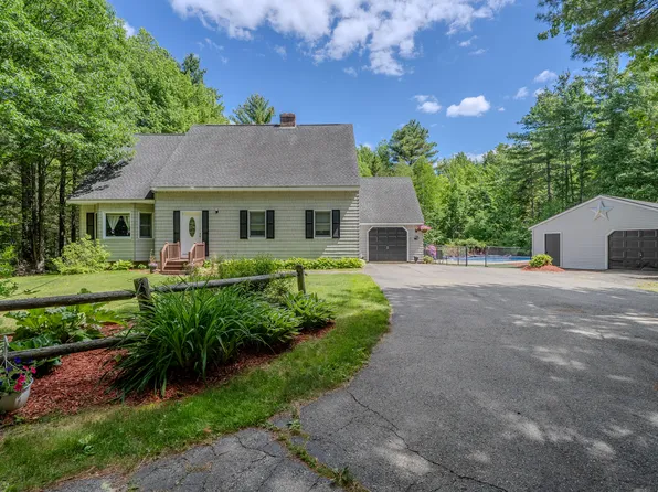 74 Copeland Hill Road, Holden, ME 04429
