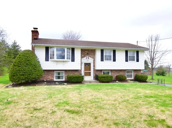 7980 Old Jennings Rd, Eden, NY 14057