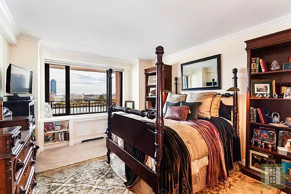 Sold by Halstead Real Estate | media 19