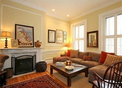 3rd image of 17 Hereford St #1
