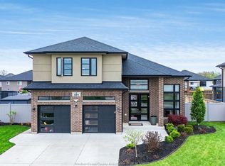 324 Patten Cres, Amherstburg, ON N9V0G3