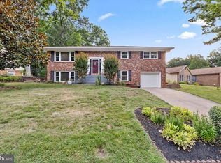 16011 Prestwick Ct, Dumfries, VA 22025