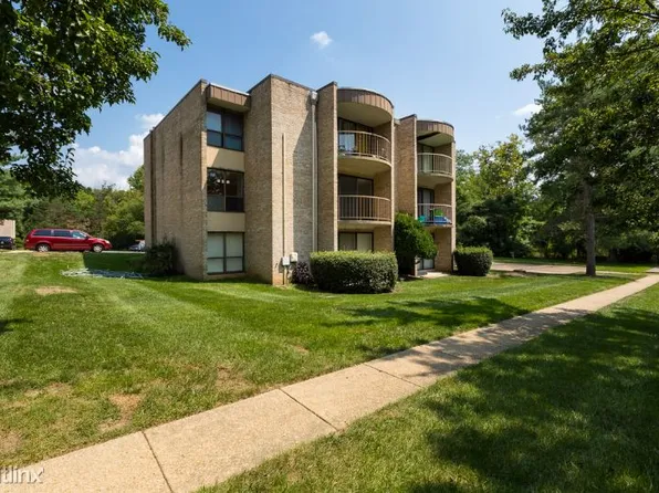3316 Huntley Square Dr #B, Temple Hills, MD 20748