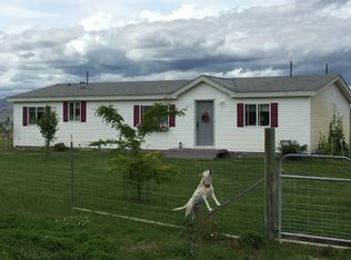 4 Drywater Rd, Okanogan, WA 98840