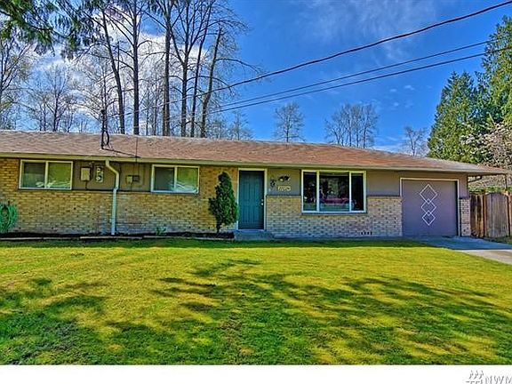 3rd image of 2702 99th Ave NE