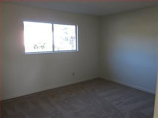 5th image of 83 Ventura St