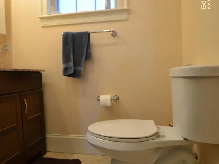 27 Lothrop St #2A — Photo 6