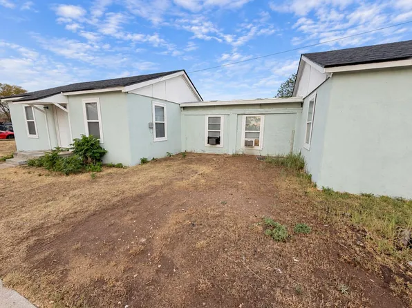 3002 1st Pl, Lubbock, TX 79415