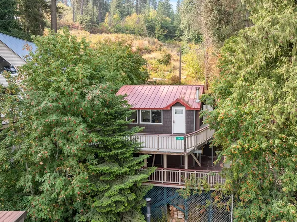 11661 N Honeymoon Bay Rd, Newman Lake, WA 99025