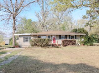 239 Hendry Ln, Washington, GA 30673