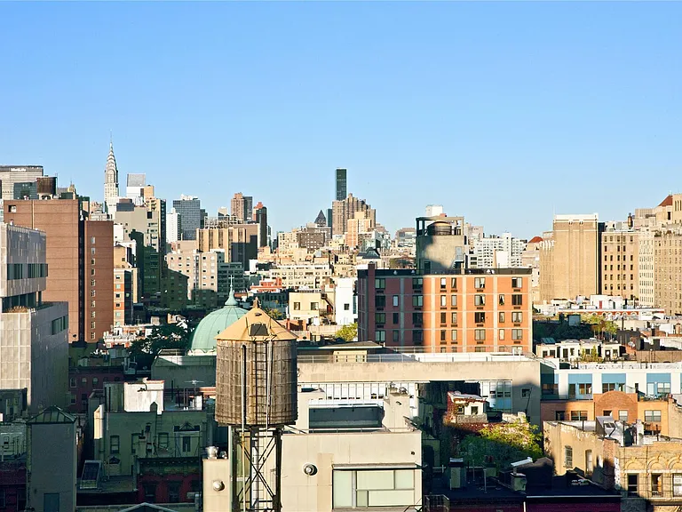 52 E 4th St #9 — Photo 7