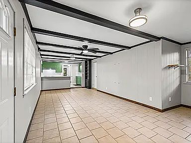 2nd image of 625 Edgecliff Dr