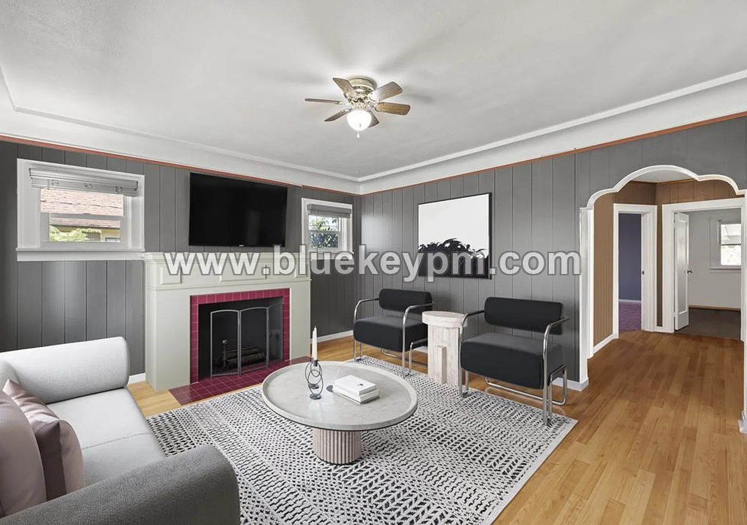 Fabulous Bungalow with 2 Beds, 1.5 Bathrooms, Basement and Large Yard — Photo 1